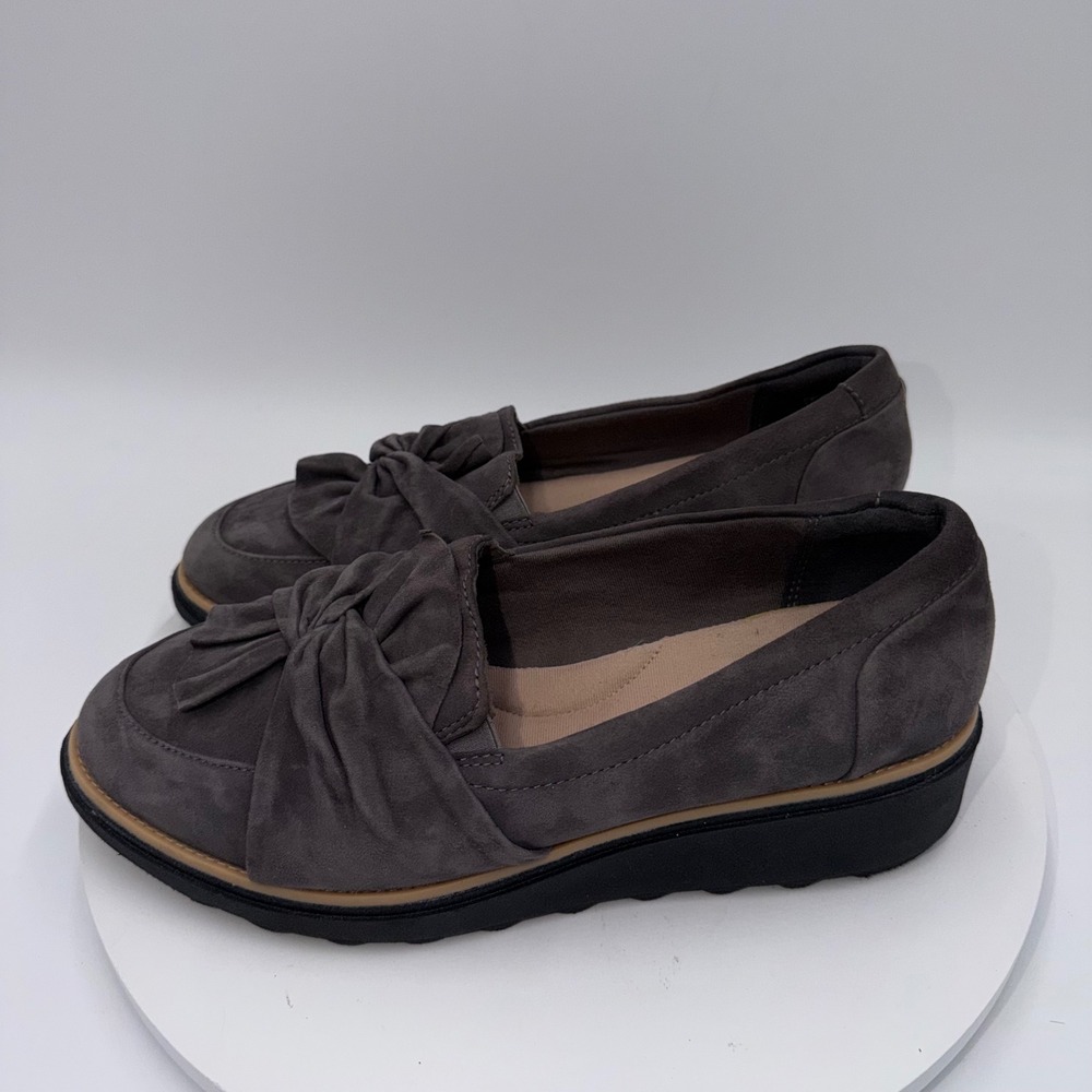 Clarks Collection Sharon Dasher Grey Suede Knot Wedge Loafers Womens 10 Wide